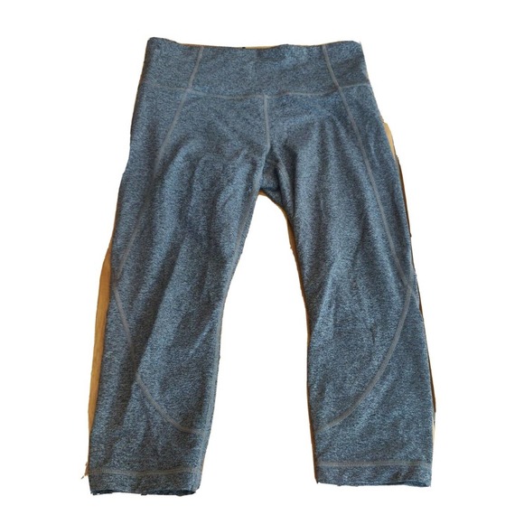 Athleta Pants - Athleta Women's Athletic Leggings Gray Size M Cropped Activewear.